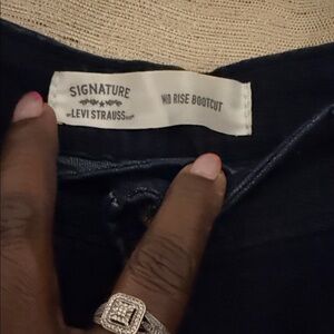 Signature by Levi Strauss Women's Mid Rise Bootcut Jeans - Black